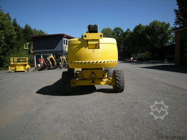 Telescopic work platform JLG 660SJ