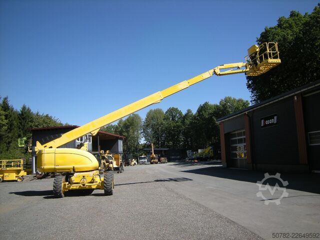 Telescopic work platform JLG 660SJ