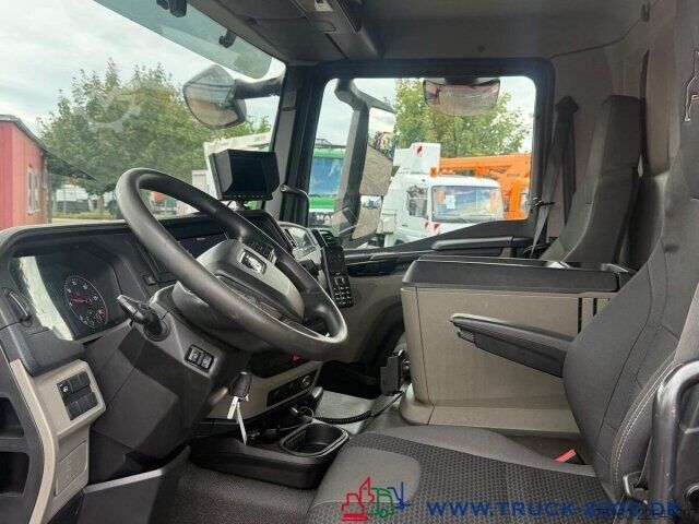 LKW mit Kofferaufbau MAN TGL 12.250 Koffer 7.20m Ladebordwand1.5t. 1.Hand