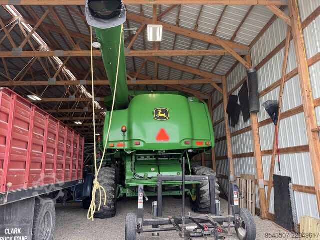 Combine harvester John Deere 9770 STS