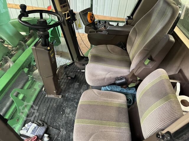 Combine harvester John Deere 9770 STS