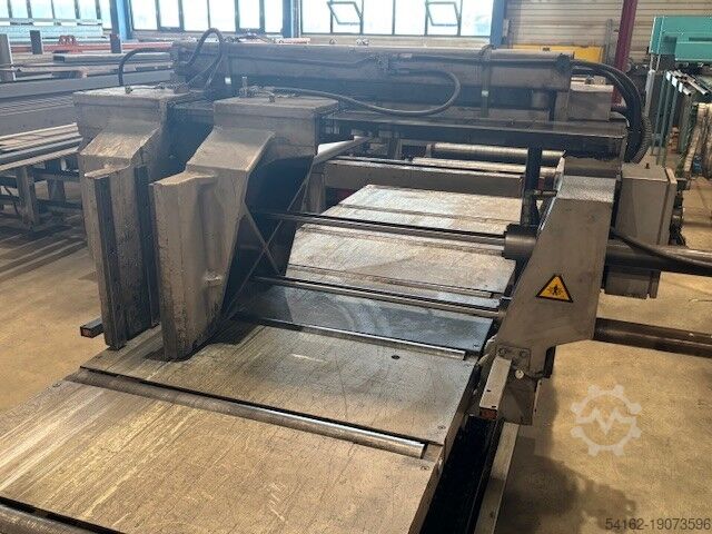 Band saw Behringer HBP430/854GA5000