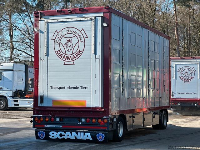 Pferdeanhänger MENKE-JANZEN DA20 4.Stock m. Aggregat Hubdach Tränke Rampe