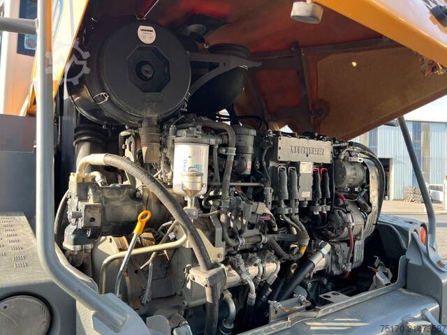 Radlader Liebherr L 556 / 5.574h / Waage / Zentralschmierung
