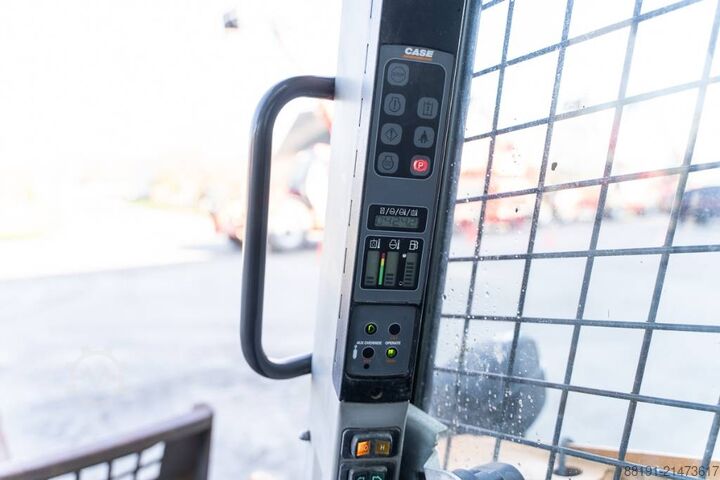 Laderaupe CASE TR 270