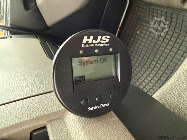 LKW mit Kofferaufbau VOLVO FL240 4x2 Closed box 6,30 m.