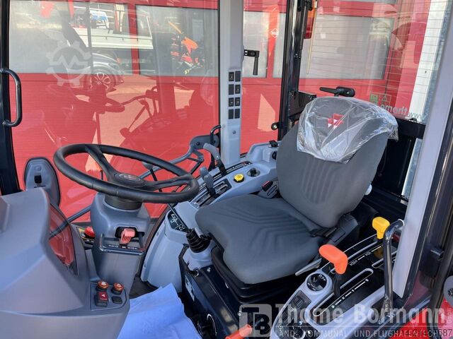 Traktor Massey Ferguson MF 1735 M HC