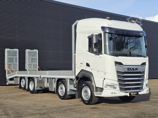 Bergungsfahrzeug DAF XF 480 8x2 OPRIJ - MACHINE TRANSPORT / NEW