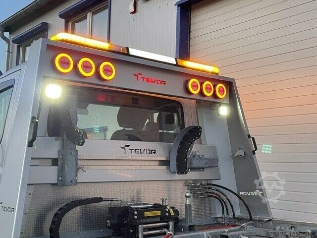 Wrecker IVECO 70C18H/P Schiebeplateau