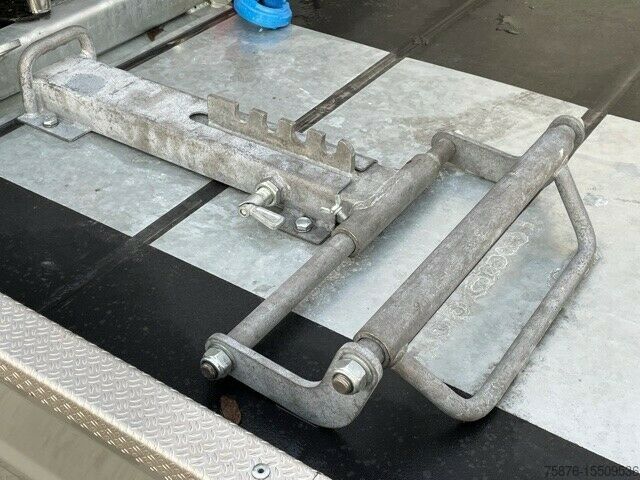 Wrecker IVECO 70C18H/P Schiebeplateau