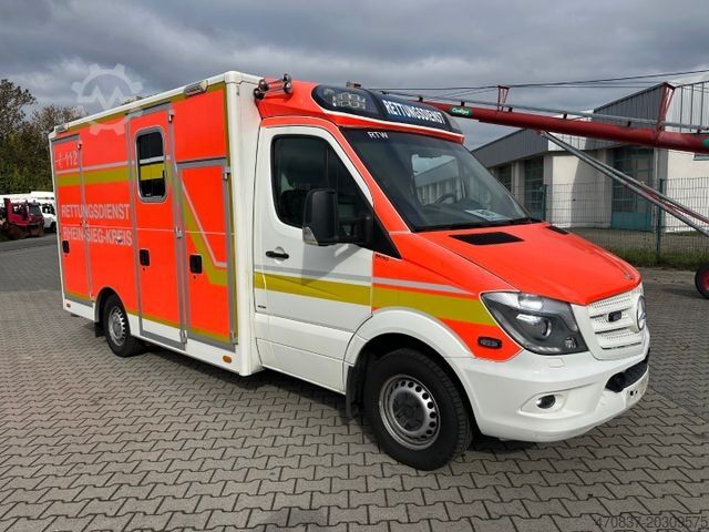 Fire truck MERCEDES-BENZ Spinter 319 CDI **4 x Auf Lager**