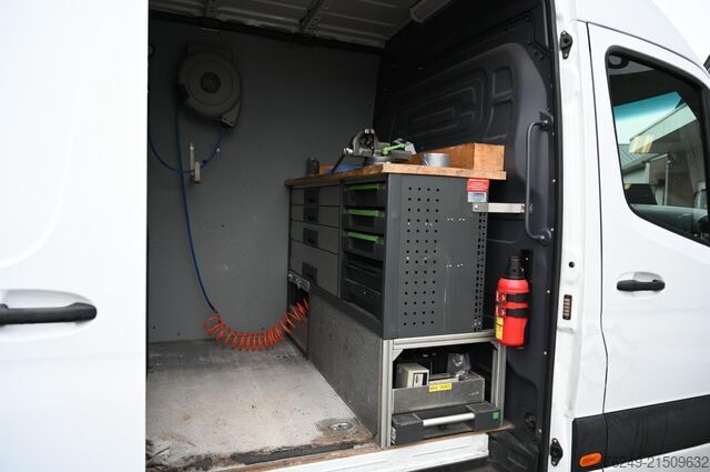 High-roof van Mercedes-Benz Sprinter 311 2.2 CDI L2H2 RWD AIRCO CAMERA Werk...