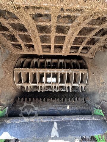 Mobile Zerkleinerungsanlage Willibald EP 5500 Shark