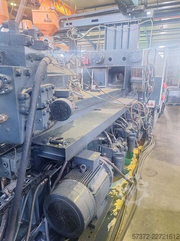 Spritzgießmaschine Mannesmann Demag D 650-4500