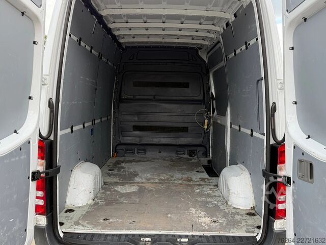 Panel van Mercedes-Benz Sprinter 214 H2L2 webasto
