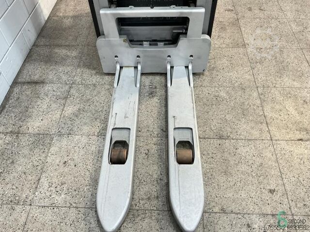 Stapler Still FXV14N