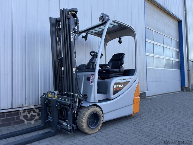 Electric 3-wheel forklift STILL RX20-18