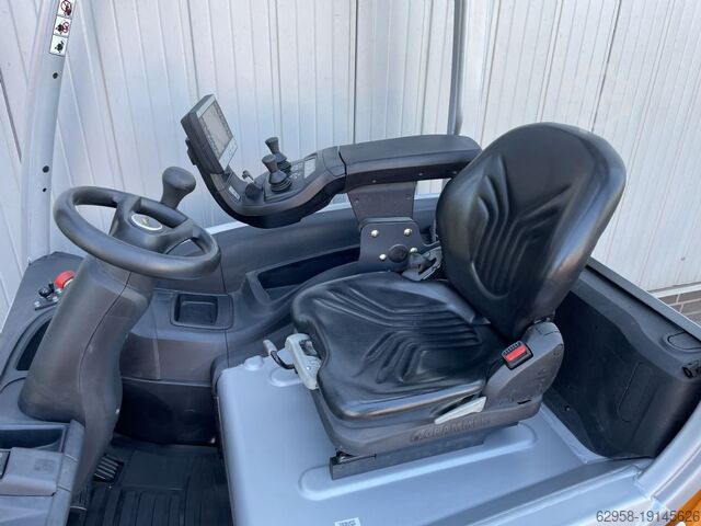 Electric 3-wheel forklift Still RX20-16