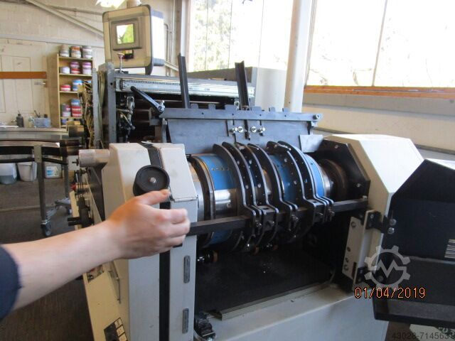 COVER OFFSET PRINTING MACHINE W+D 232