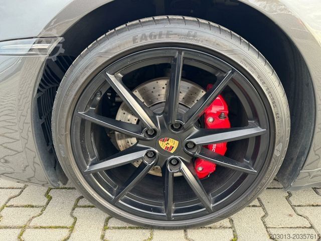 Van PORSCHE 992 / 911 CARRERA S 3.0