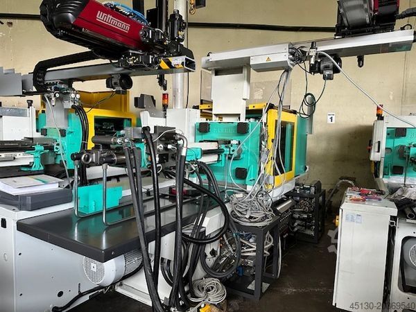 Spritzgießmaschine Arburg 420C 800-250 mit dem Roboter Wittmann