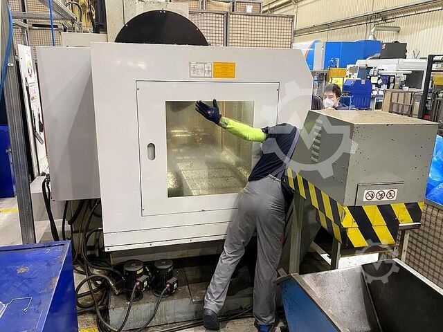 Vertical machining center Microcut VM 1000