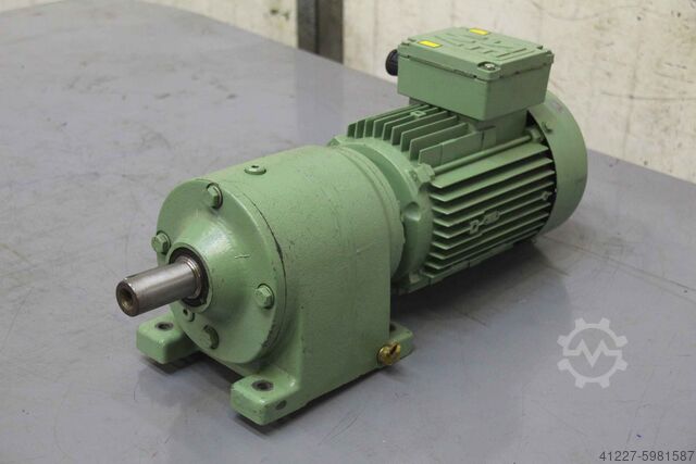 Gear motor 1.1 kW 191 rpm SEW-Eurodrive R40DT80N2TF