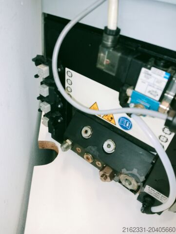 Verpackungsmaschine Robatech Concept B 5/4