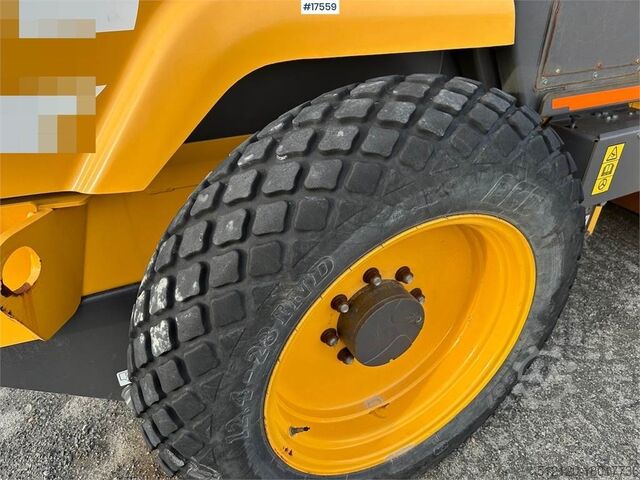 Roller Volvo SD45B Roller with only 364 hours