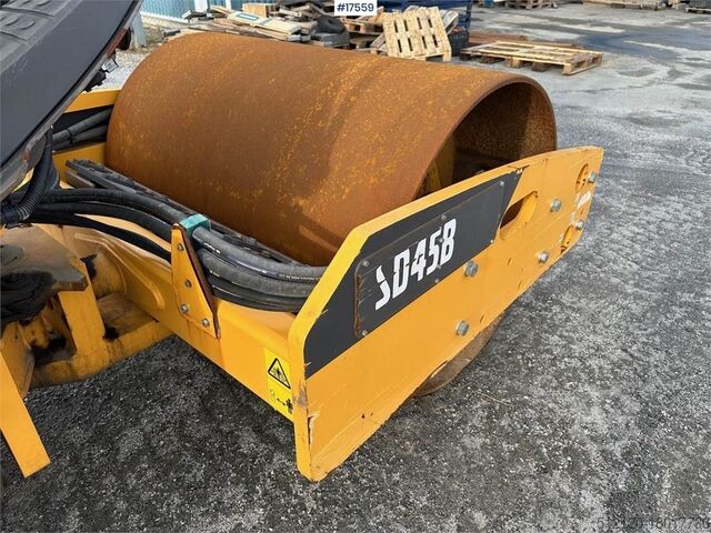 Roller Volvo SD45B Roller with only 364 hours