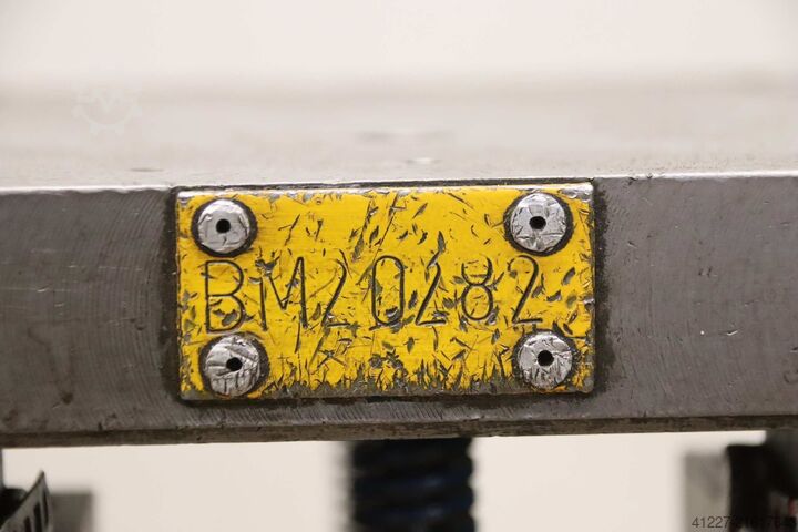 2 Säulen Stanzwerkzeug unbekannt 535/350/H267 mm  Hub 12 mm