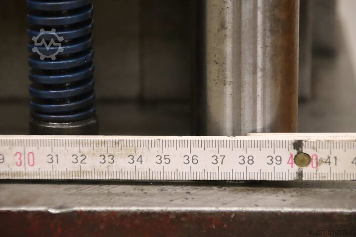 2 Säulen Stanzwerkzeug unbekannt 535/350/H267 mm  Hub 12 mm