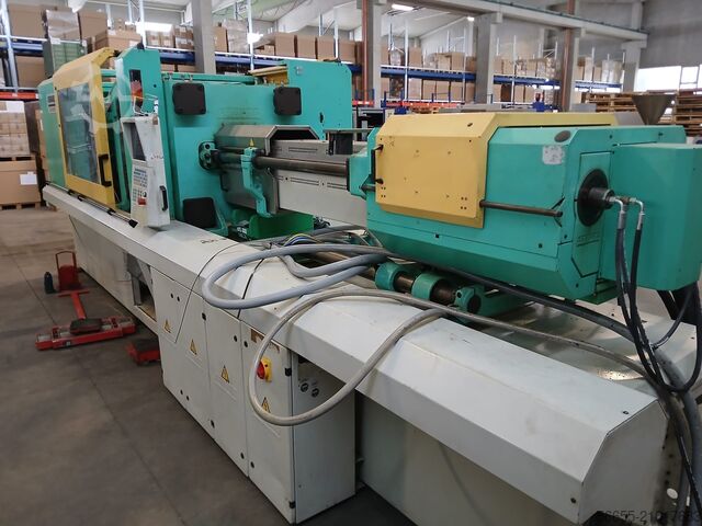 Spritzgießmaschine Arburg 