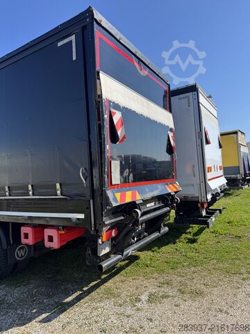 LKW mit Pritsche & Plane DAF LF 290
