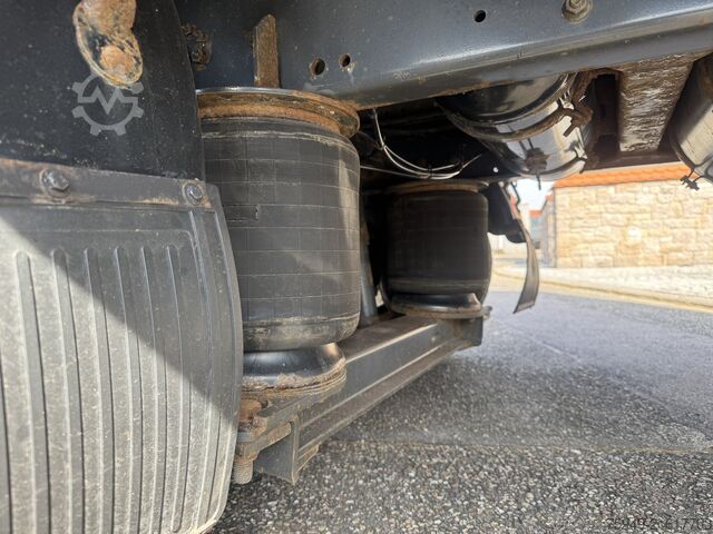 LF 45.220 12to., Koffer 5,62m, LBW 1,5to DAF LF 45.220 12to., Koffer 5,62m, LBW 1,5to