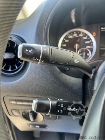 Kastenwagen MERCEDES-BENZ Vito 110 LANG 6G KLIMA TEMPOMAT 3-SITZE SCHRÄNKE