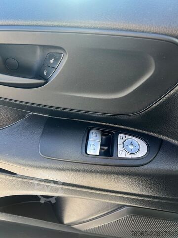 Kastenwagen MERCEDES-BENZ Vito 110 LANG 6G KLIMA TEMPOMAT 3-SITZE SCHRÄNKE