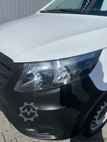 Kastenwagen MERCEDES-BENZ Vito 110 LANG 6G KLIMA TEMPOMAT 3-SITZE SCHRÄNKE