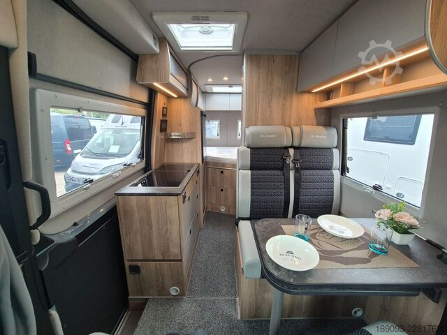 Kastenwagen Wohnmobil / Campervan LA STRADA Regent S *Allrad*Offroad*Autark*Bügel*18" *360°