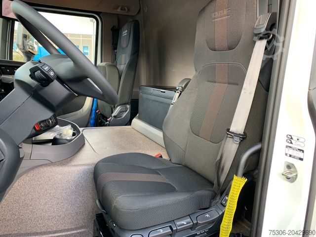 LKW mit Getränkeaufbau DAF FA XD 370 zikun Swing-Board-Aufbau