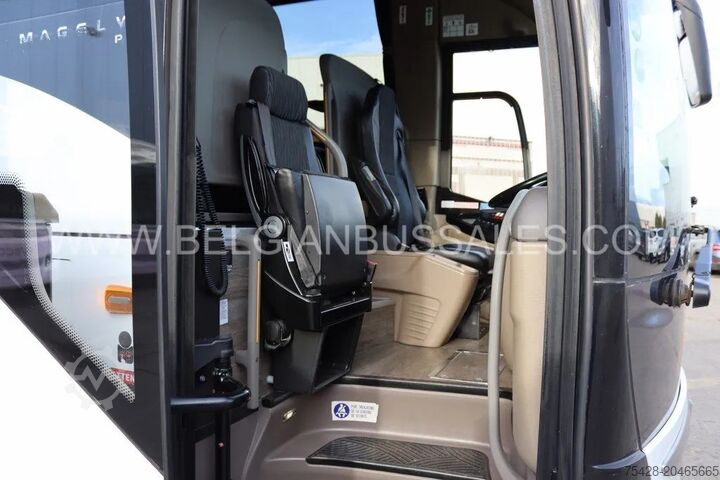 Reisebus Iveco Magelys 13m