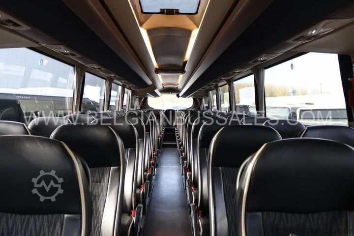 Reisebus Iveco Magelys 13m