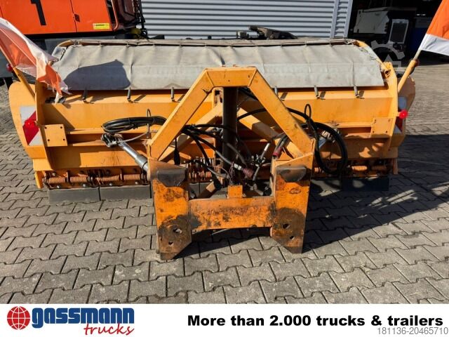 Landmaschine FK 7 Schneepflug