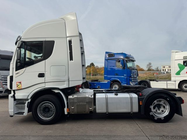 Standard SZM IVECO STRALIS 480 * HI-WAY * RETARDER * 2 X TANK *