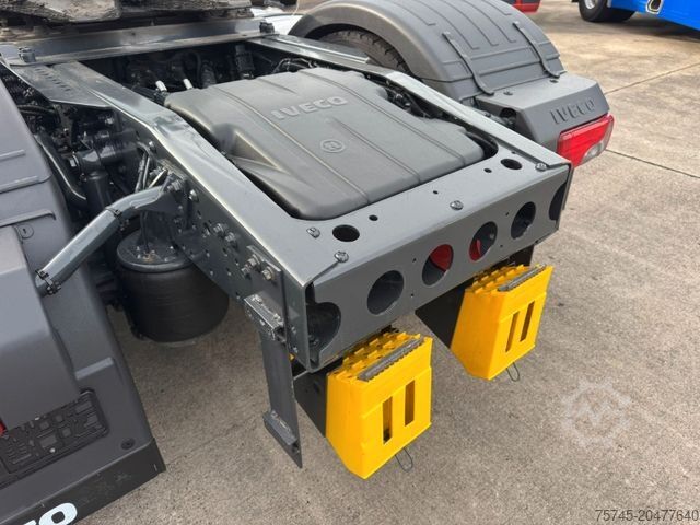 Standard SZM IVECO STRALIS 480 * HI-WAY * RETARDER * 2 X TANK *