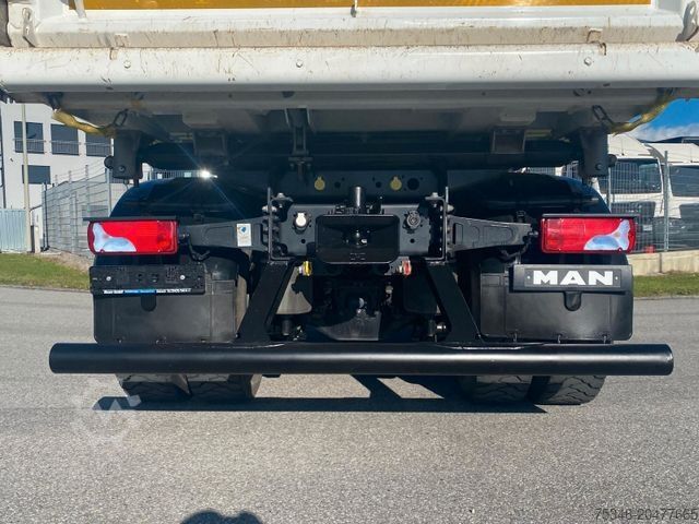 Special purpose truck MAN TGS/26.520/6x4 BL/Bordmatik/Retarder/90to/35 tkm