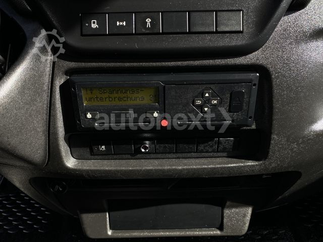 Transporter mit Pritsche & Plane IVECO Daily 70C18H DoKa *Werkstatt* LBW+7-Sitze 5007