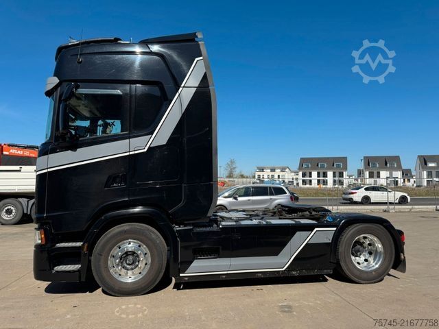 Standard tractor unit SCANIA S 500 * 2 X TANK  * ALCOA * LEDER * 1 HAND *HYDR