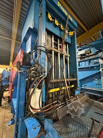 Ballenpresse Presona LP 85 VH2