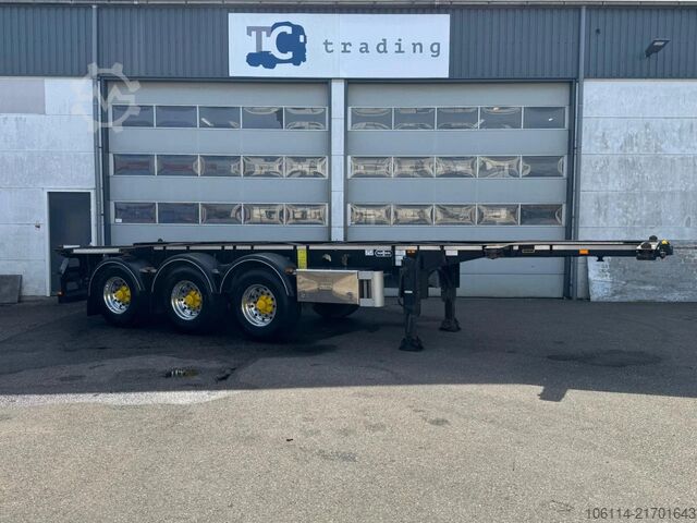 Container transportation Van Hool 3-ASSIGE OPLEGGER A3C002  20/30 FT ADR trailer.
